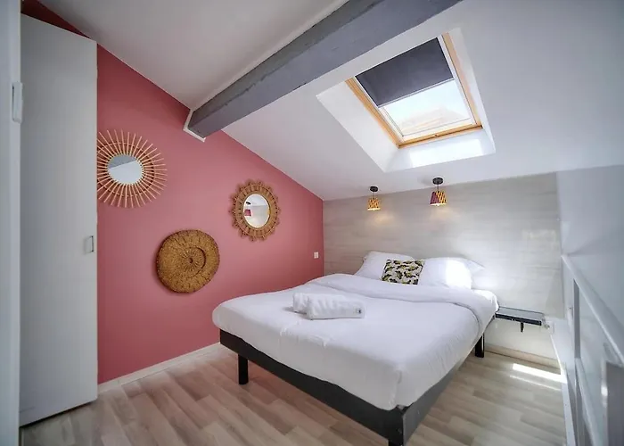 Апартаменты App. Suzette Duplex - 500m From The *