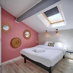 公寓 App. Suzette Duplex - 500m From The *